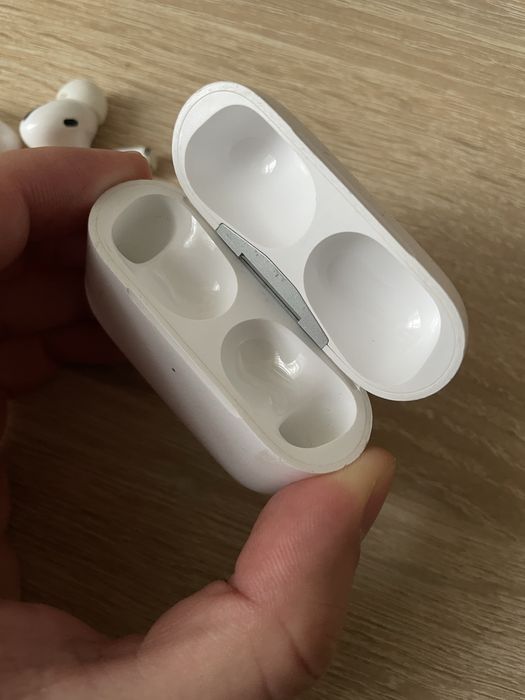 Air pods Працює добре