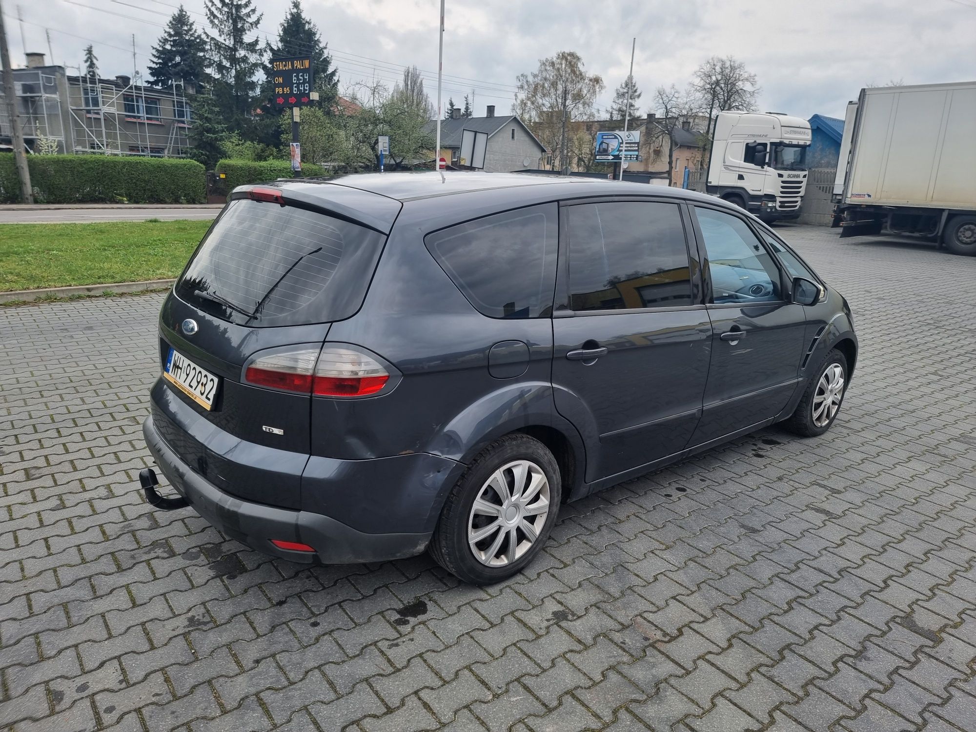 Ford s-max w dobrym stanie