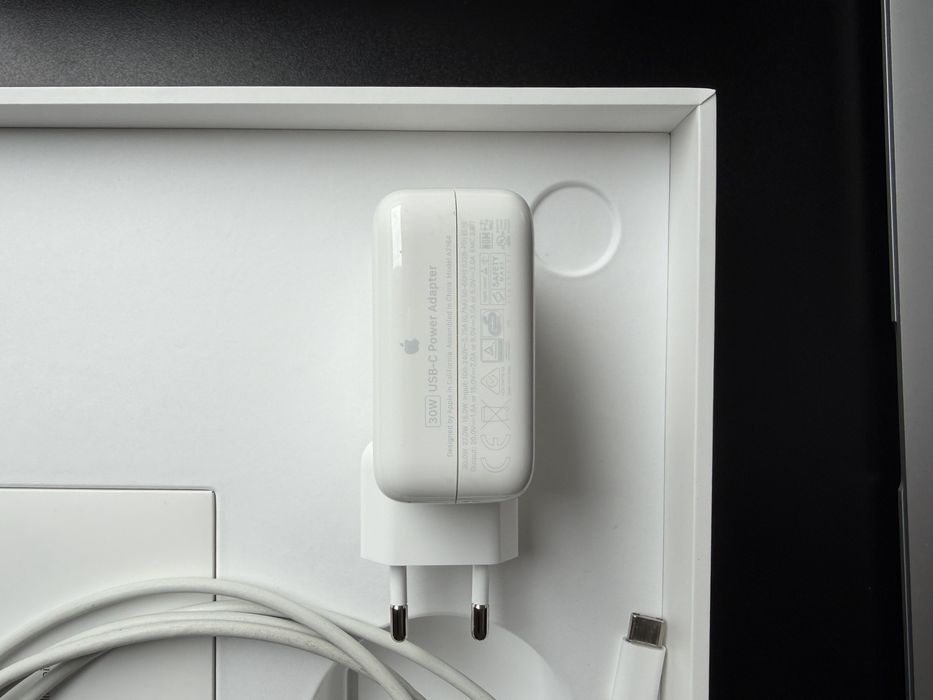 *ZADBANY* MacBook Air M1 512GB 8GB RAM 2021, 93% Baterii, 98 cykli