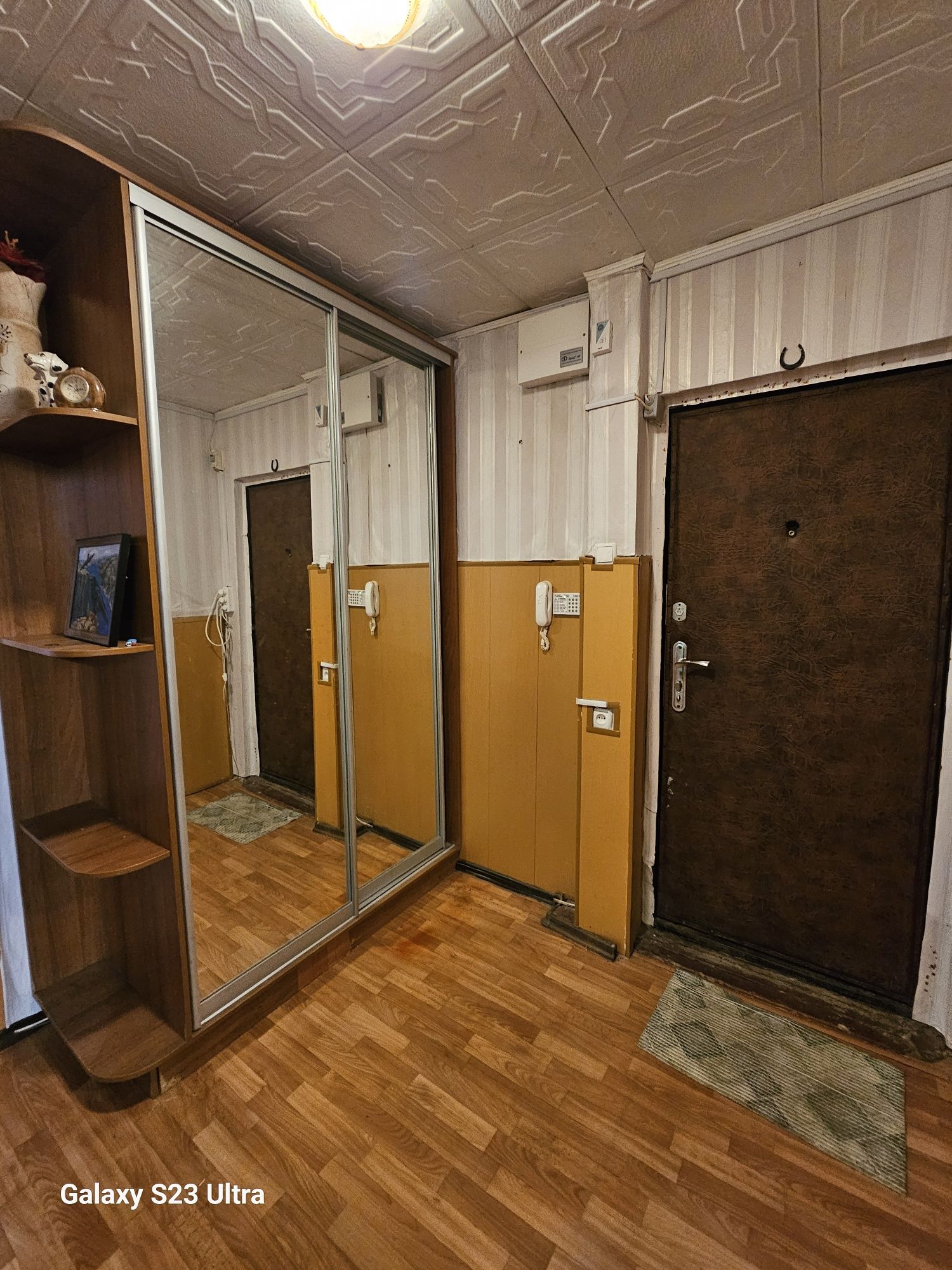 3 комнатная, Гершир,  пр. Тракторостроителей