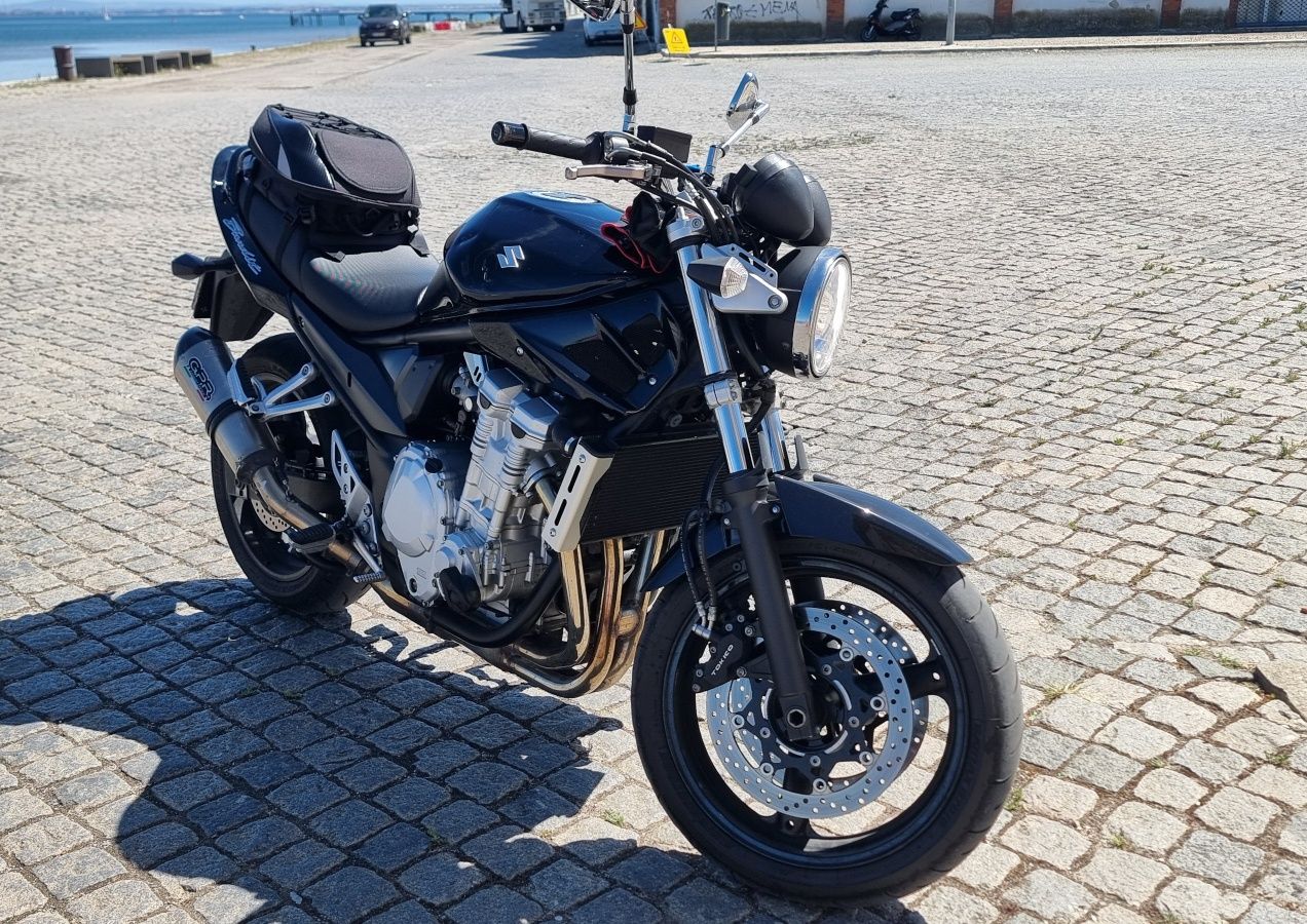 Suzuki Bandit 656