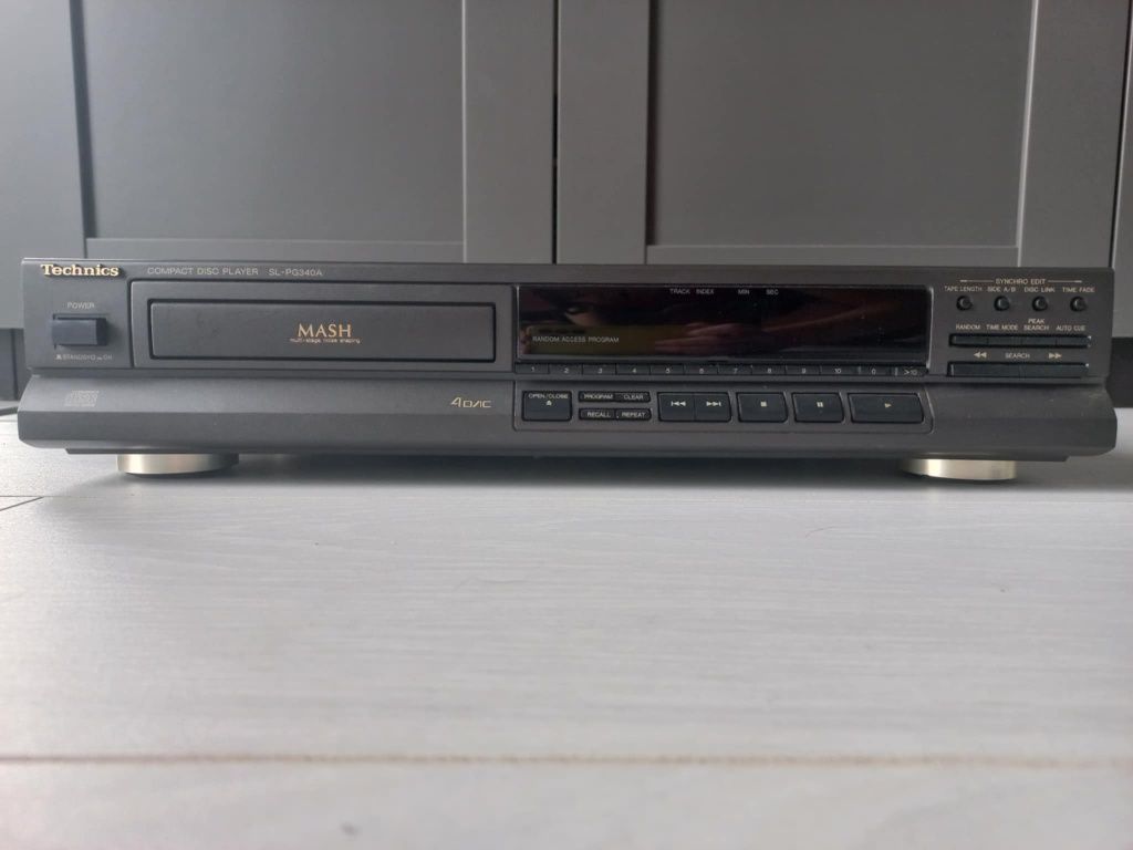 CD Technics SL-PG340A