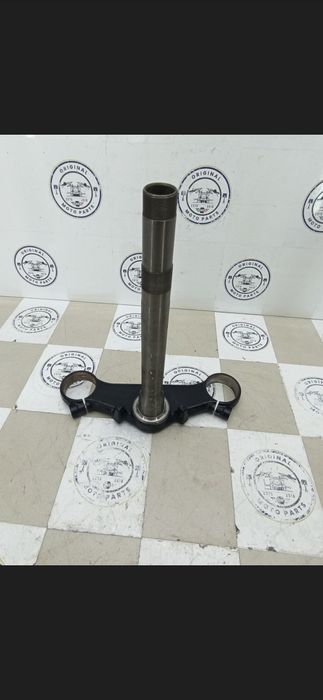 Mesa T inferior Honda Adv 350