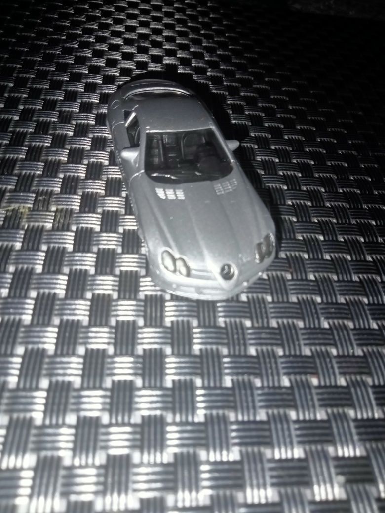 Burago Mercedes Benz SLR McLaren