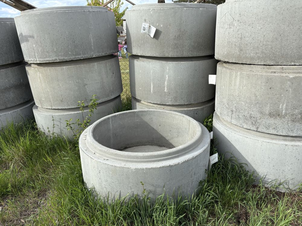 Krąg fi 1000 z dnem dennica betonowy studziennny
