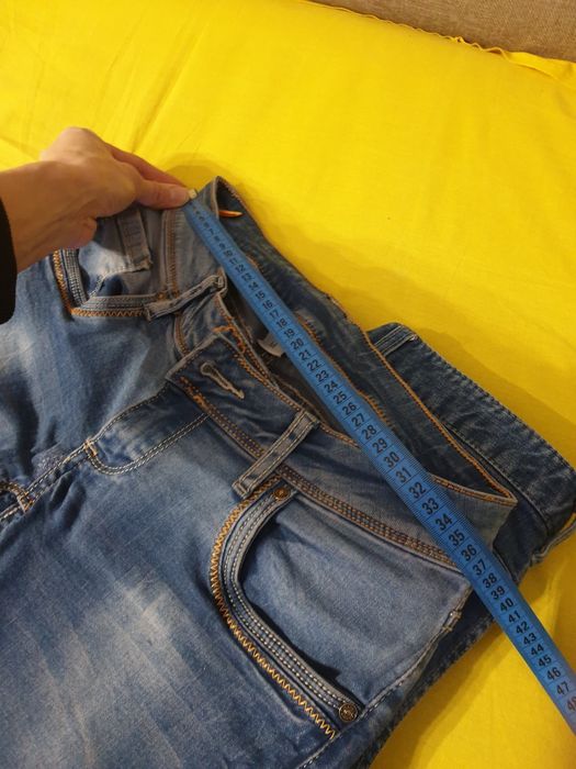 Spodnie Jeansy M 26