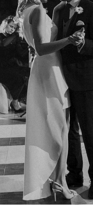 Suknia Ślubna - krótki przód, długi tył