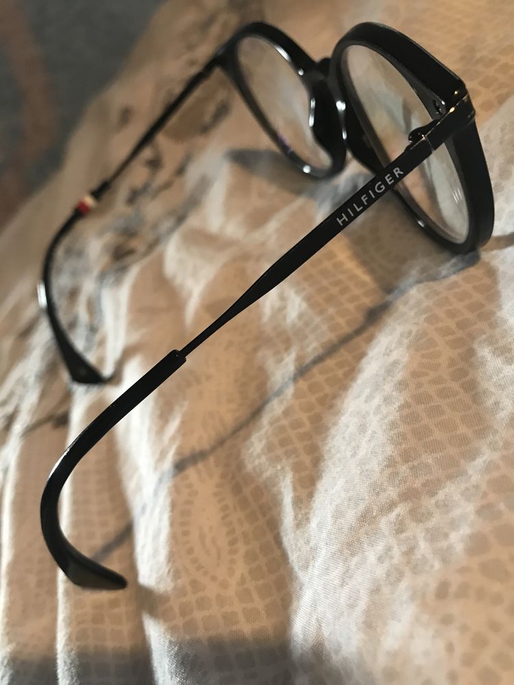 Okulary Tommy  Hilfiger orginalne