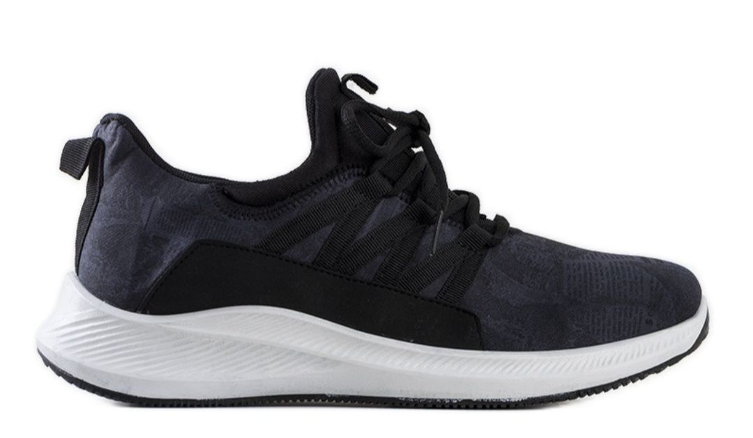 Nowe buty sportowe wkładka 26,5 cm