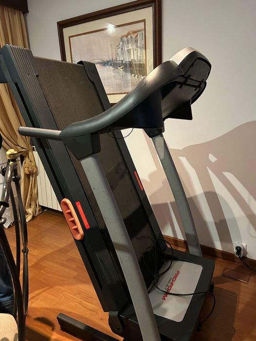 Passadeira Proform 500 ZLT em excelente estado.