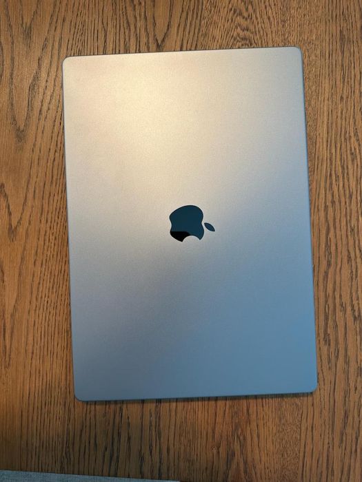 Apple Macbook Pro M1 16"