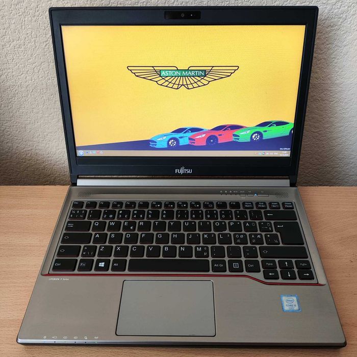 Ноутбук Fujitsu LIFEBOOK E736 13.3 i5-6200u 6Gen/8DDR4/SSD 256/HD520