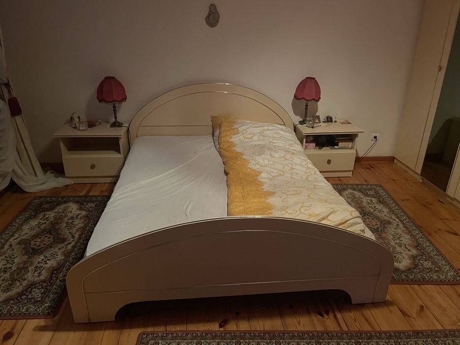 Zestaw mebli do sypialni