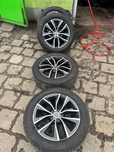 Oryginalne fefgi Mercedes S 223 z oponami