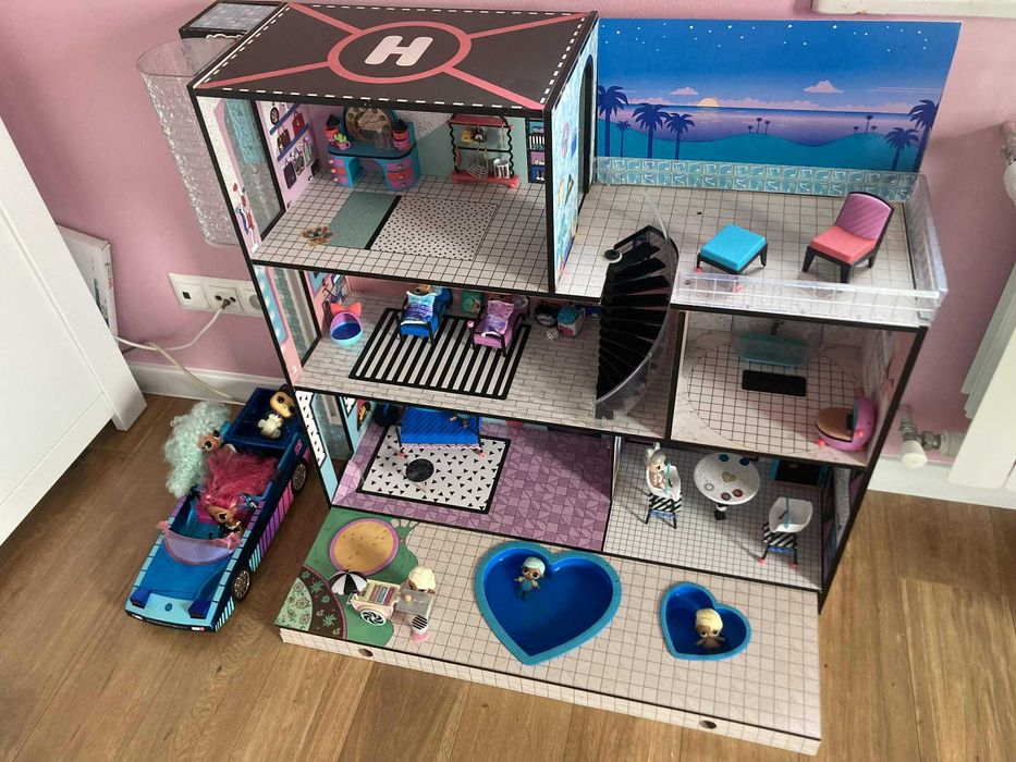 Domek L.O.L Surprise  + samochód L.O.L + laleczki