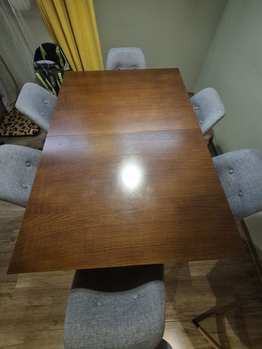 Sprzedam stół drewniany
