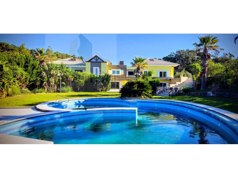 Moradia de Luxo T6 em Belas, Sintra com piscina e 4.857 m² de terreno