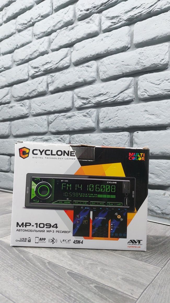 Автомагнитола 1DIN Cyclone MP-1094