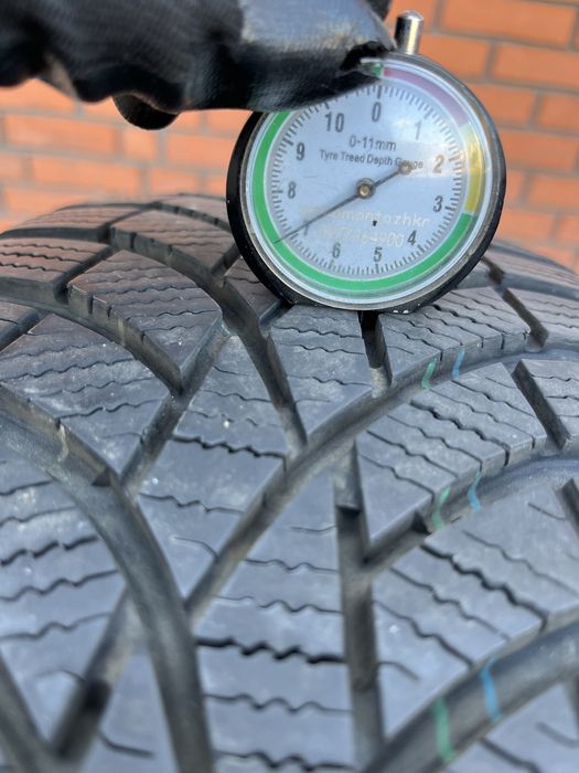 Зимові Шини 2020рік R16 205/60 Toyo Observe S944 Японія