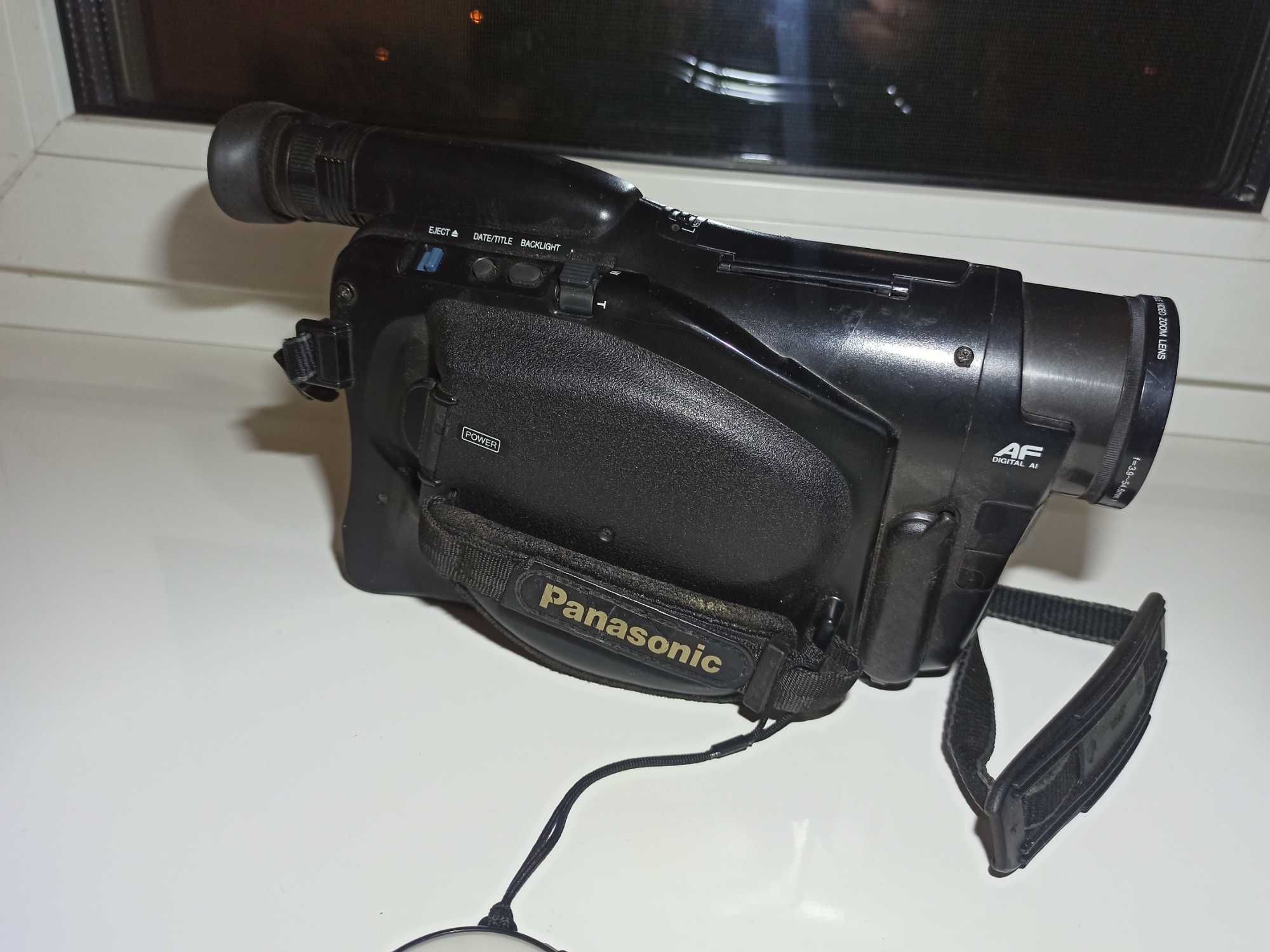 Відеокамера Panasonic NV-RX10EN 14X ZOOM привезена з японії