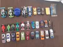 Carrinhos variados