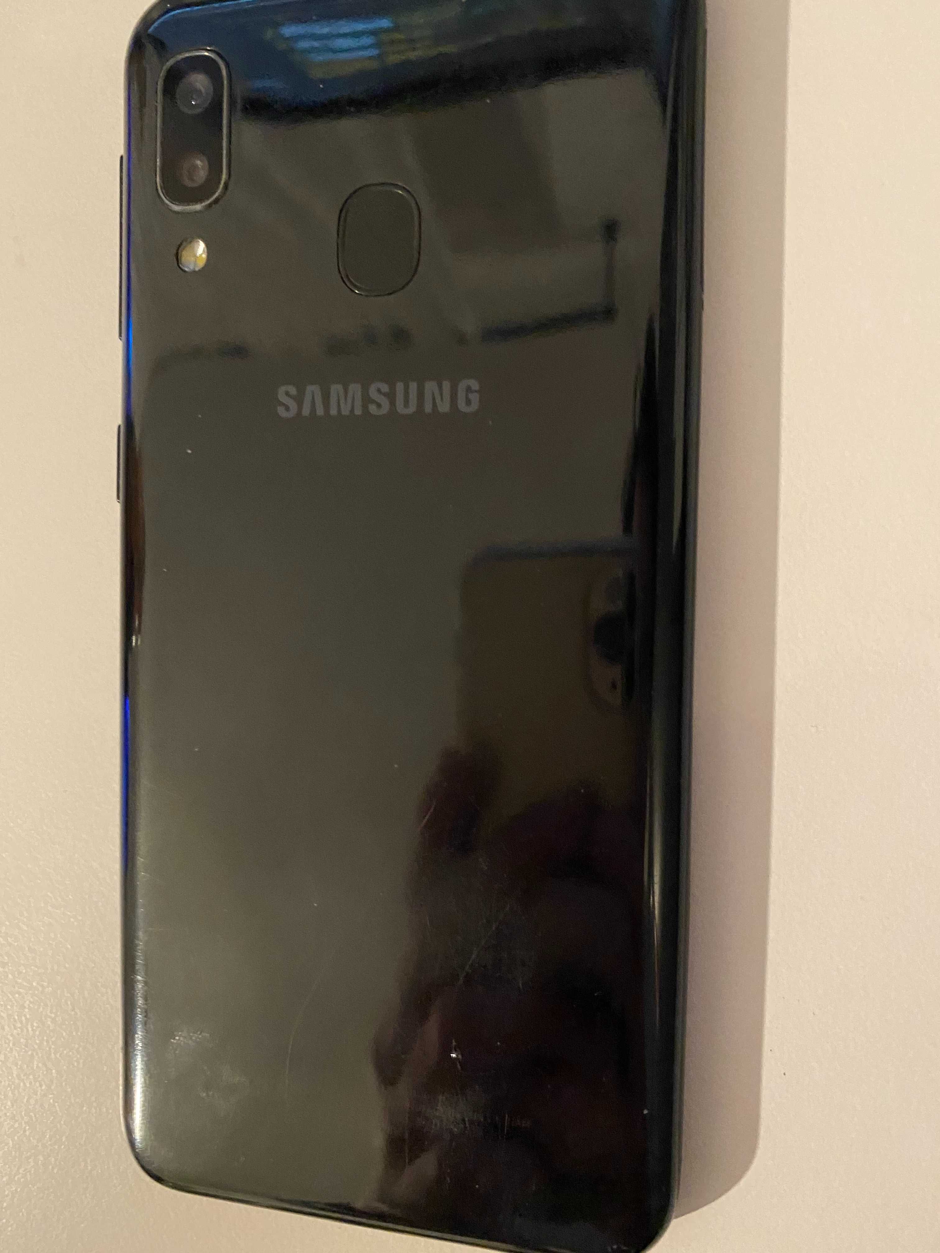 = Galaxy A20e Black 3gb/32gb stan bdb jak na zdj =