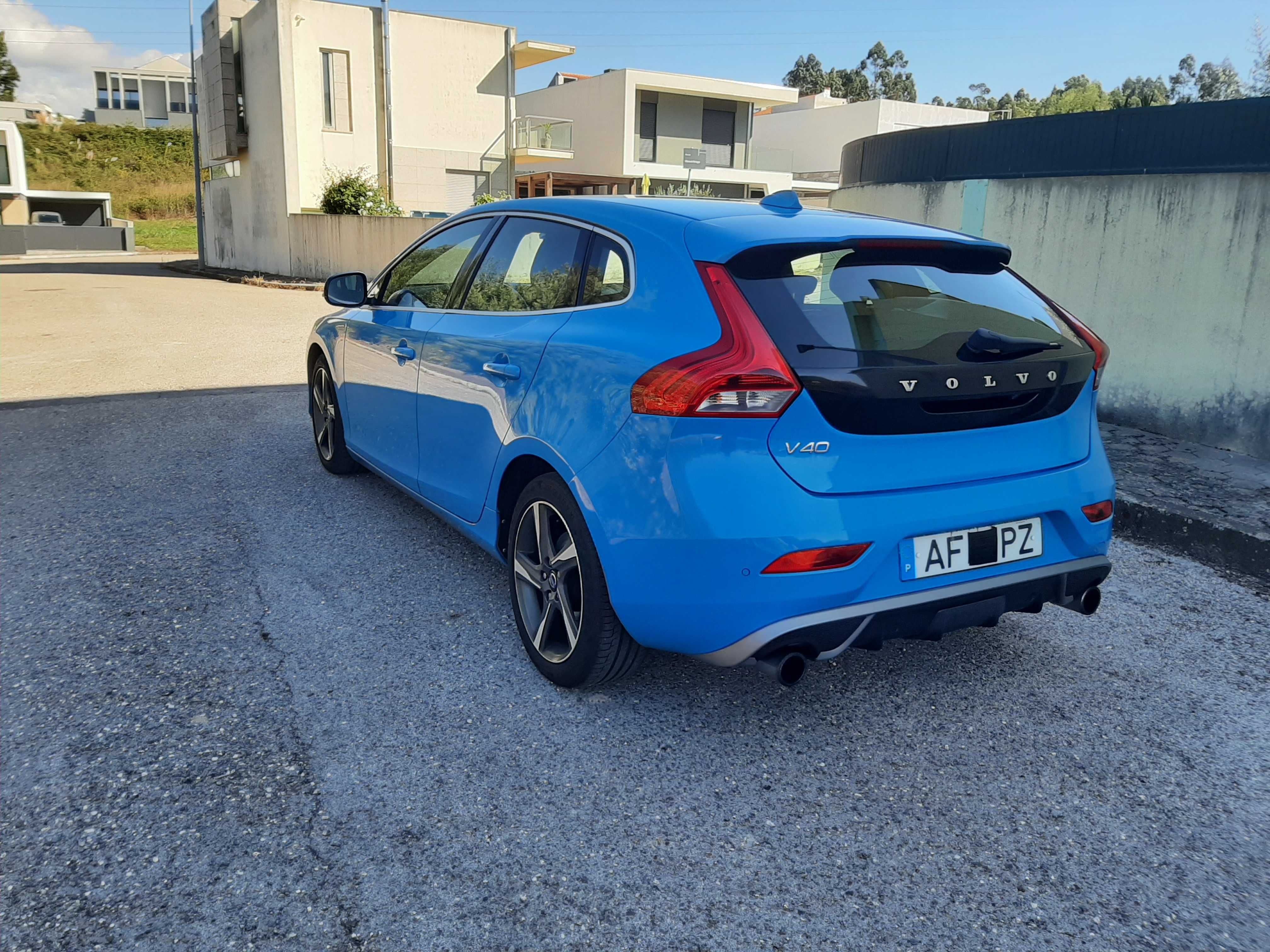 Volvo V40 1.6 D2 R-Design 2013