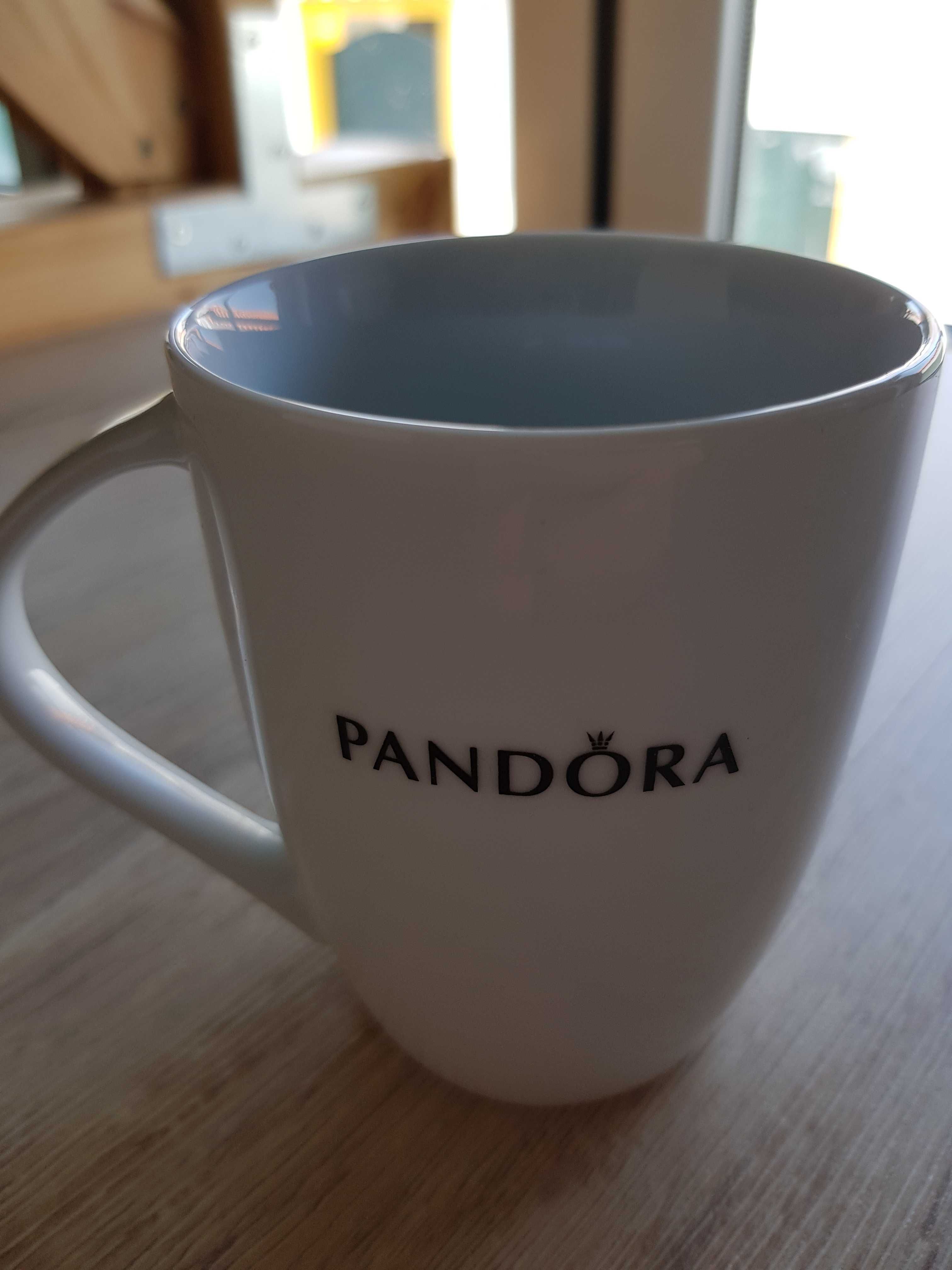 Caneca Pandora Branca