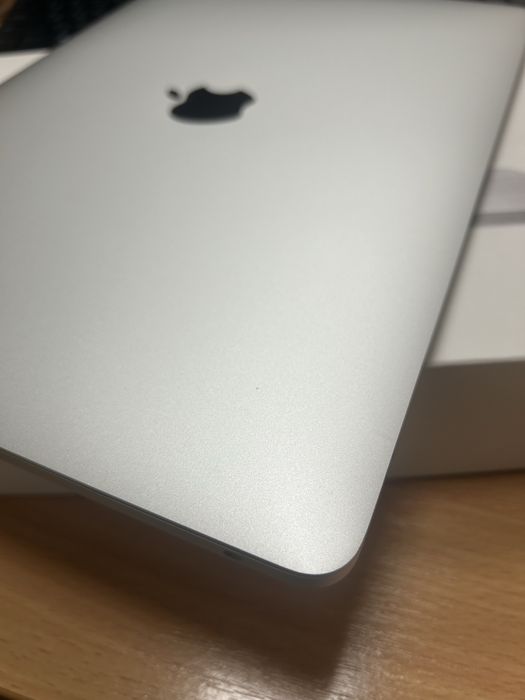 MacBook Pro 13 2017 A1708 (Intel I5, 8GB, SSD256GB)