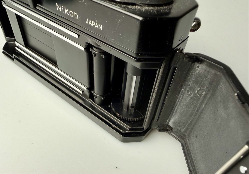 Плівкова камера Nikkormat FT чорна