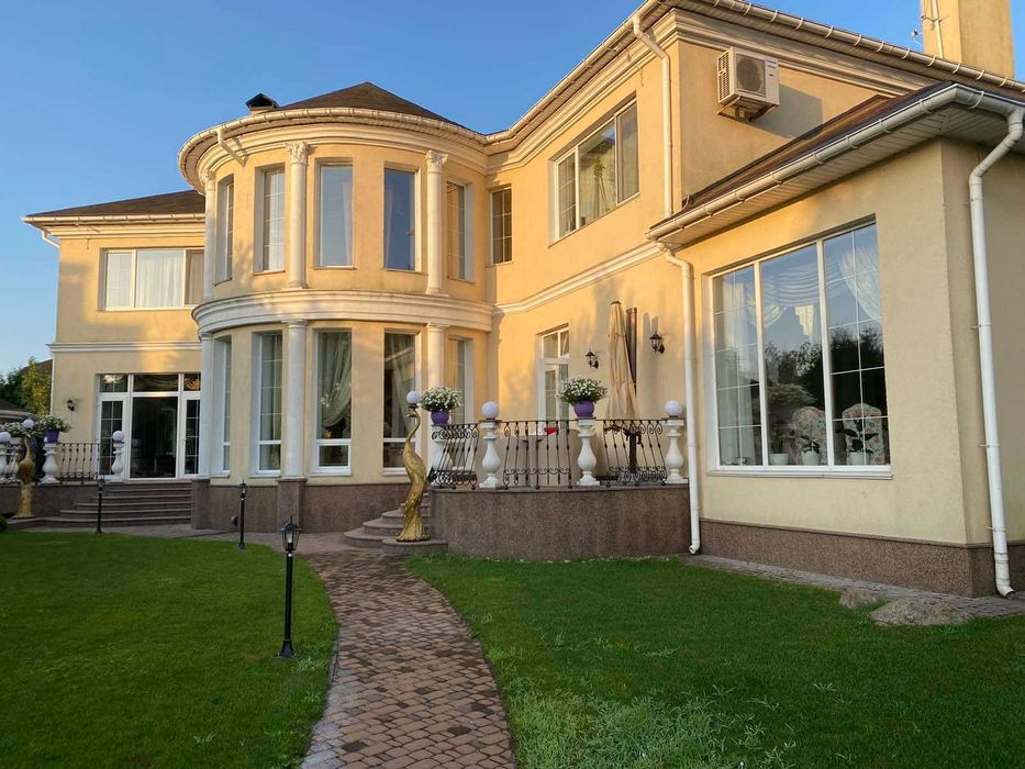 БЕЗ %. Продаж шикарного будинку в Конча Заспі