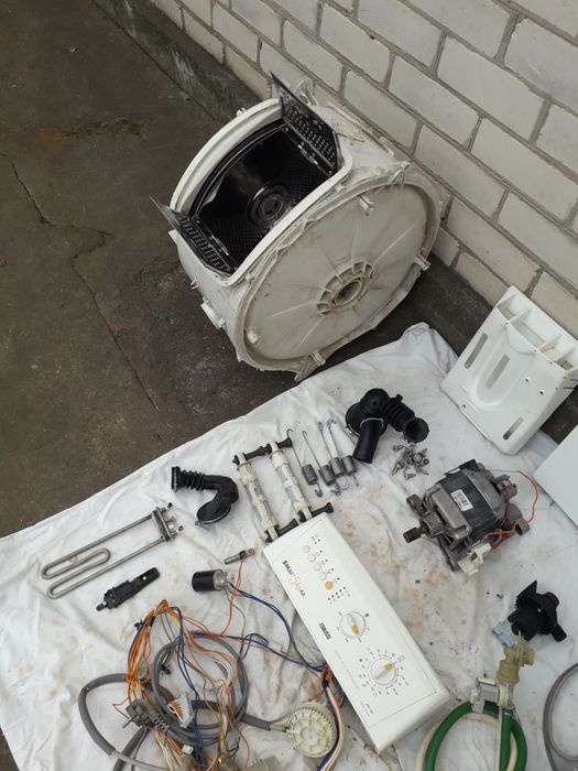 Пральна машина ZANUSSI