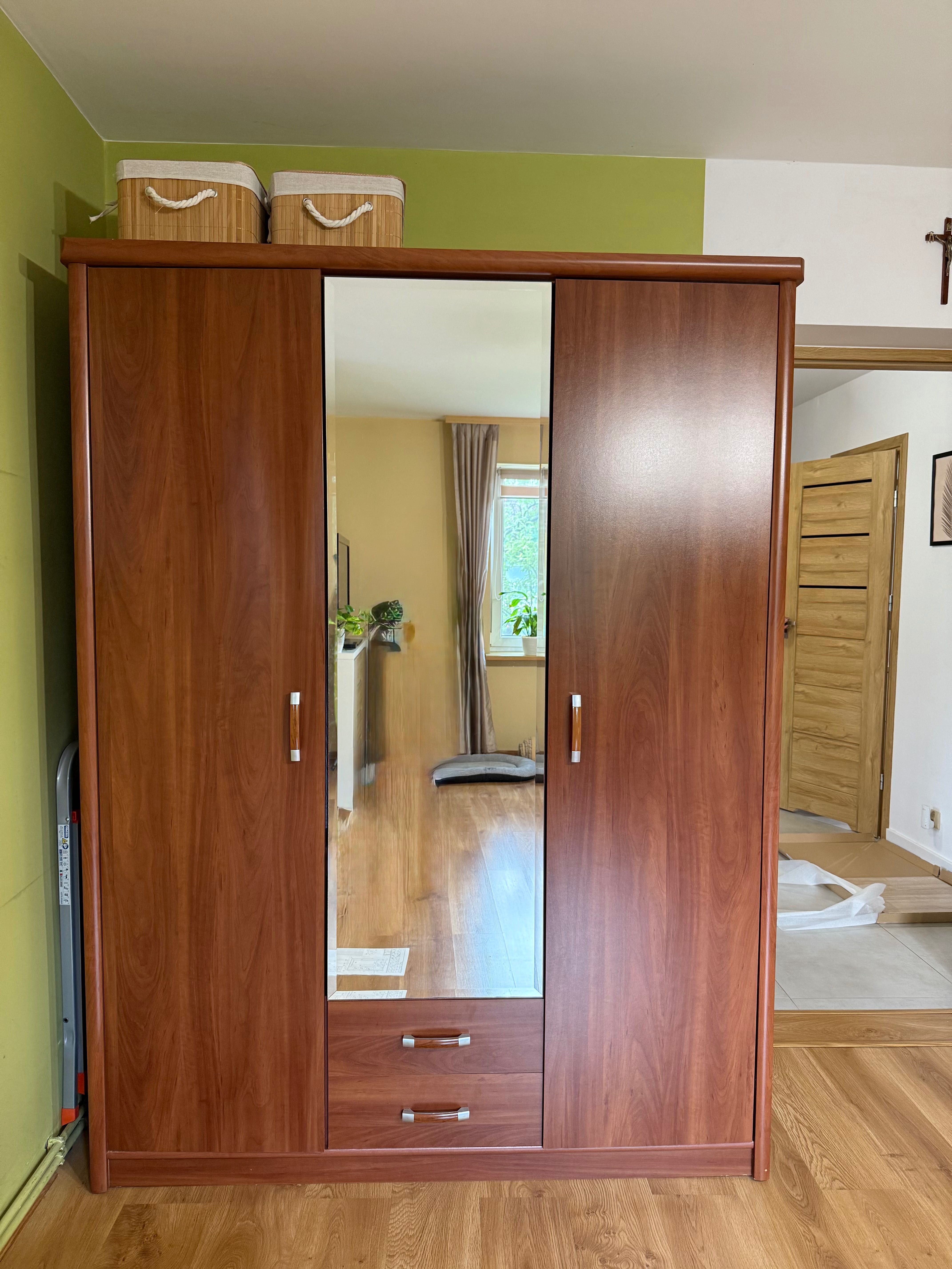 Komplet mebli do sypialni