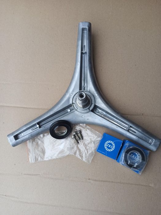 Хрестовина LG оригінал сальник підшипники Полтава