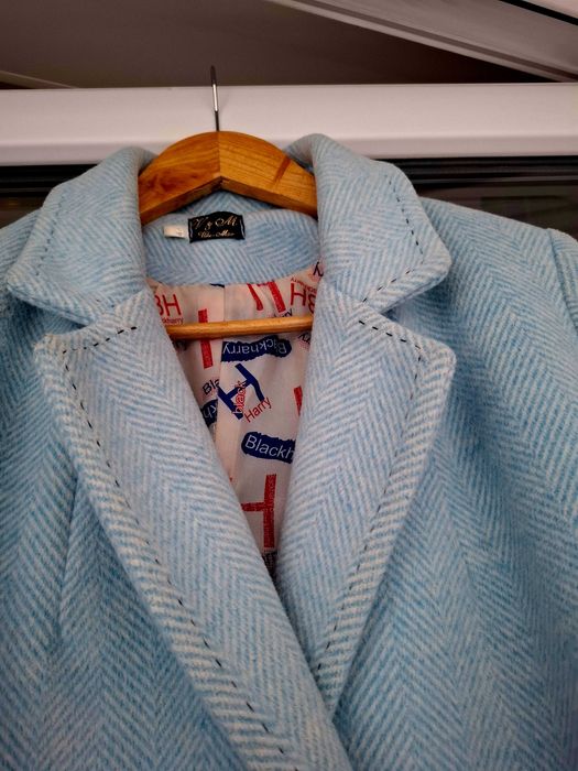 Пальто весняне, блакитне М, 46 розмір