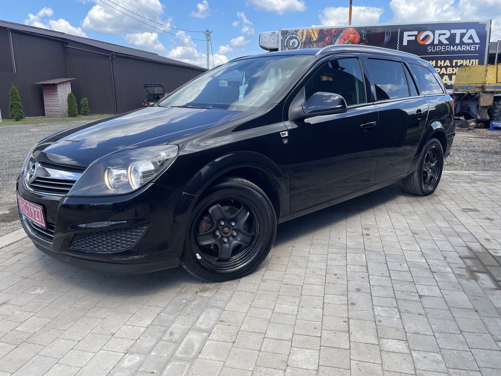 Opel astra H 111 1.4 2010рік
