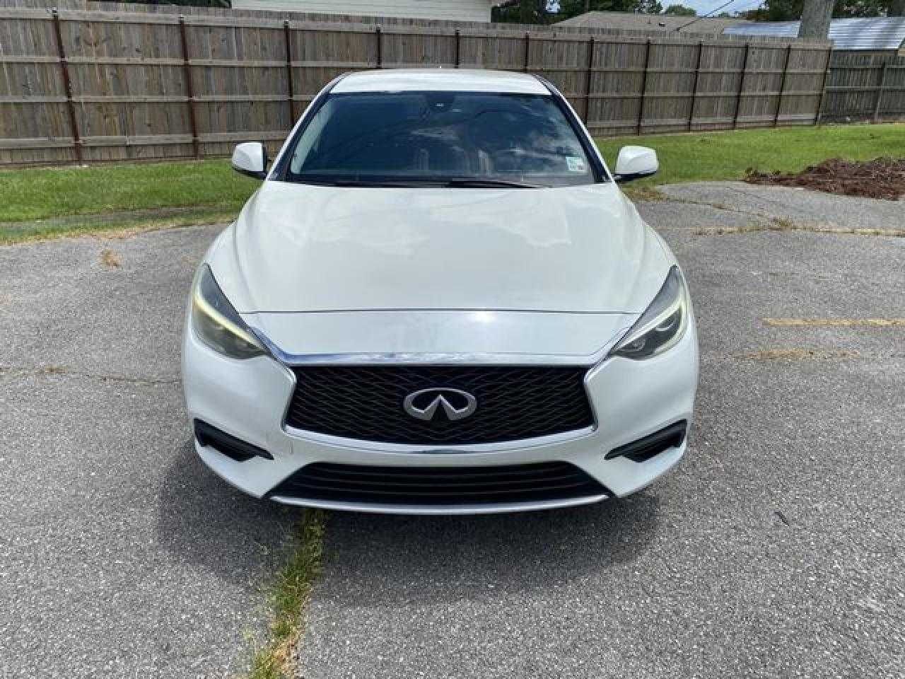 2017 Infiniti Qx30 Base