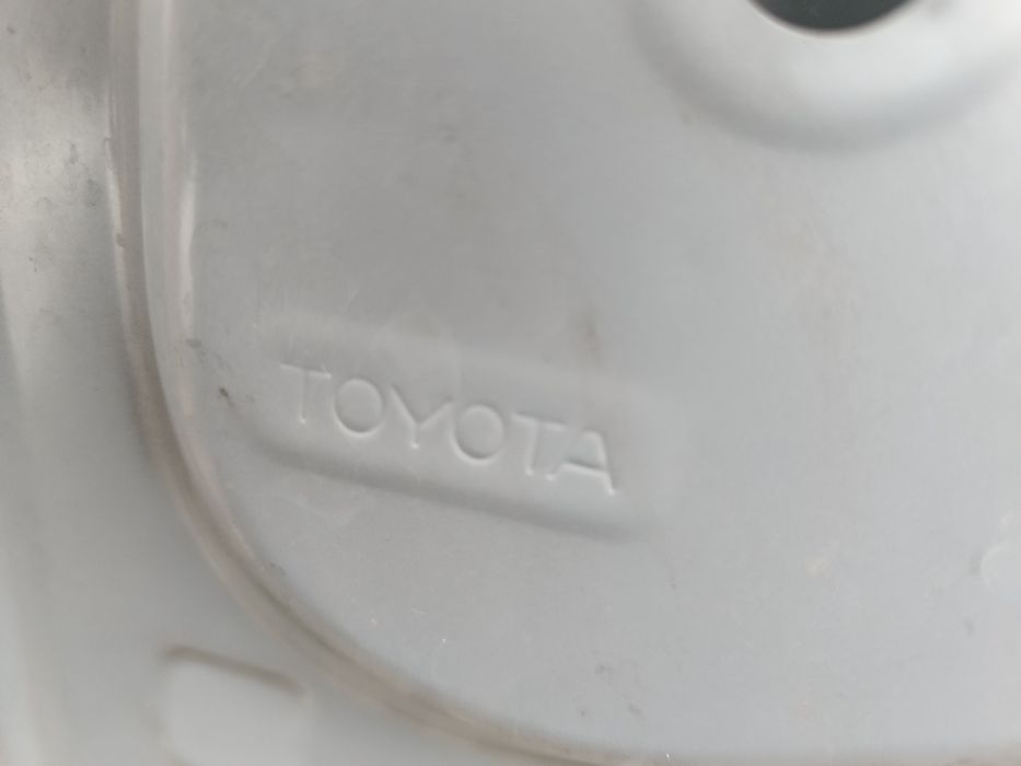 Капот Toyota Corolla Cross