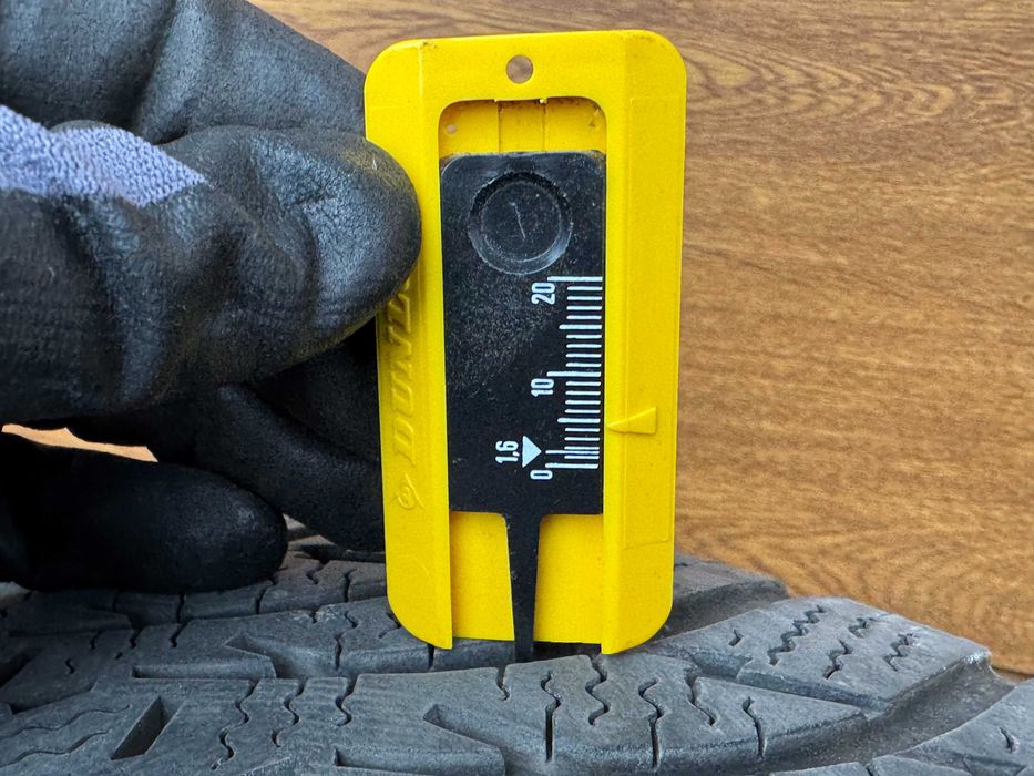 Felgi OXXO ET41 5x110 z oponami KUMHO zima Jeep Cherokee