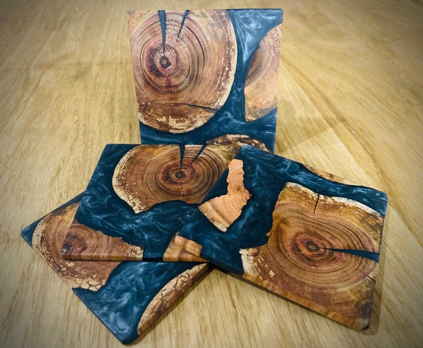 Podkładki z żywicy i drewna