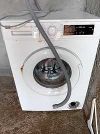 Maquina de lavar em bom estado