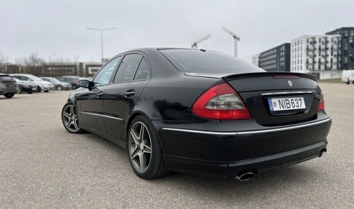 Комплект бампер фари капот крила Mercedes 211. Розборка