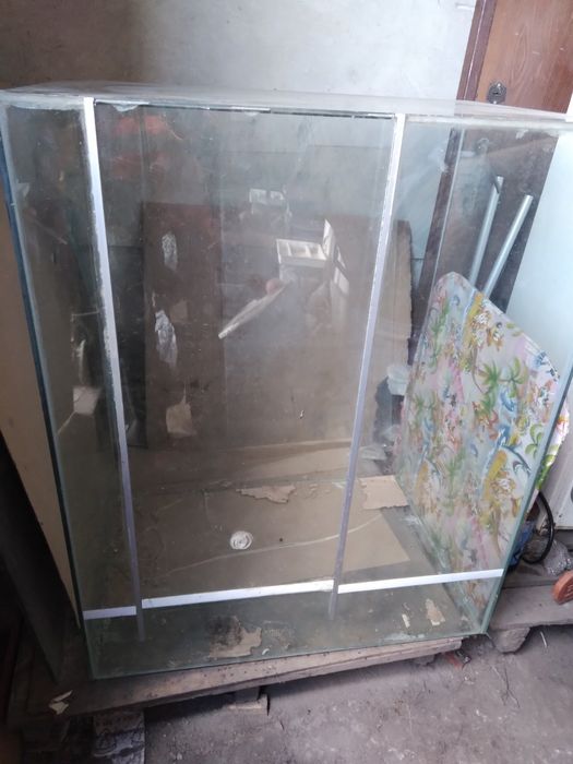 Тераріум великий 1м10см, ширина 90см, глибина 60см,ц