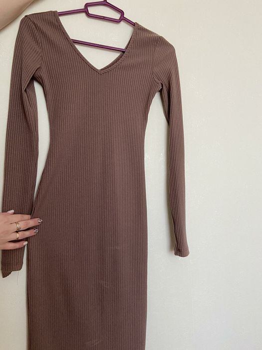 Платье,  сукня, длина миди