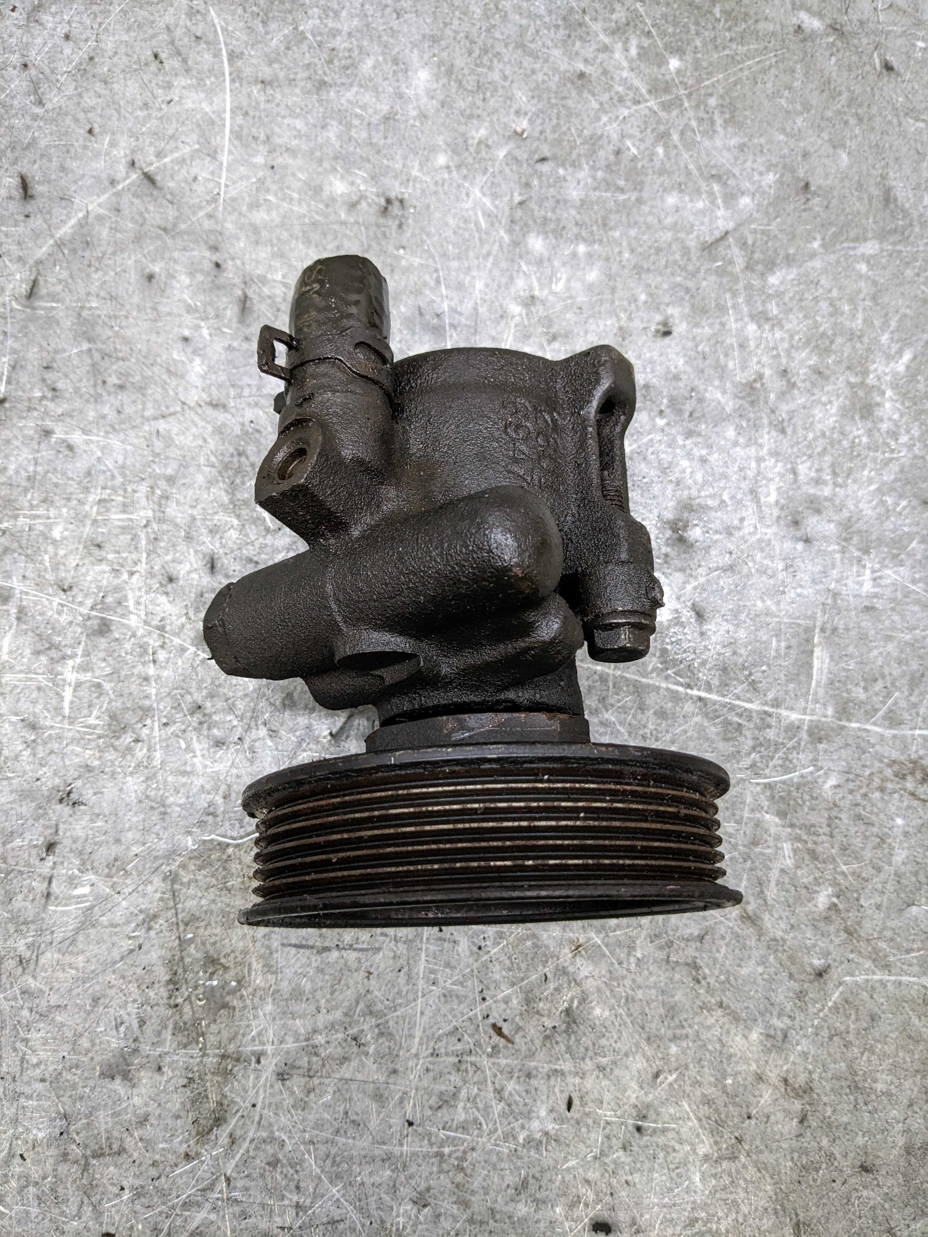 VW Volkswagen Golf IV 4 Skoda 1.4 16V Pompa Wspomagania