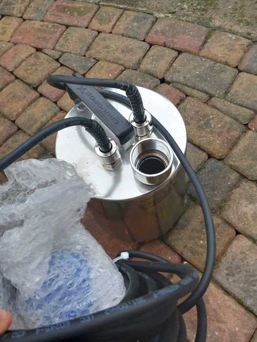 Pompa zatapialna do wody GRUNDFOS