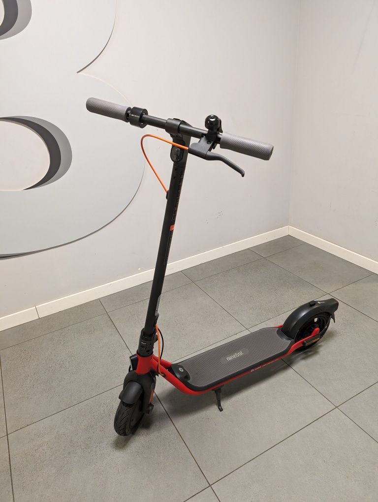 Hulajnoga Ninebot D28e Segway 300w elektryczna