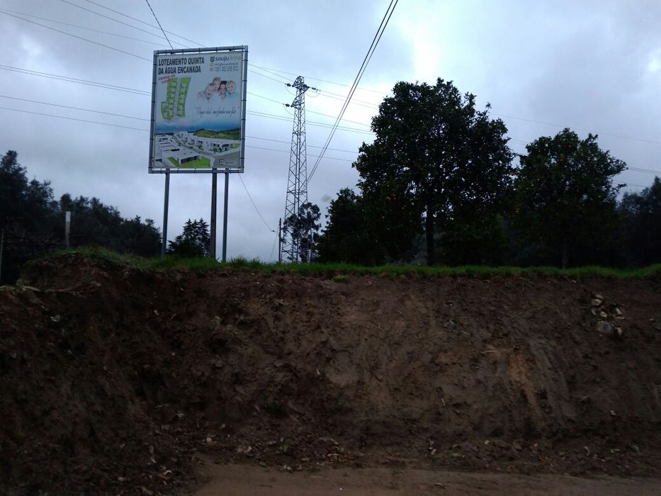 Lote de terreno para construção em loteamento