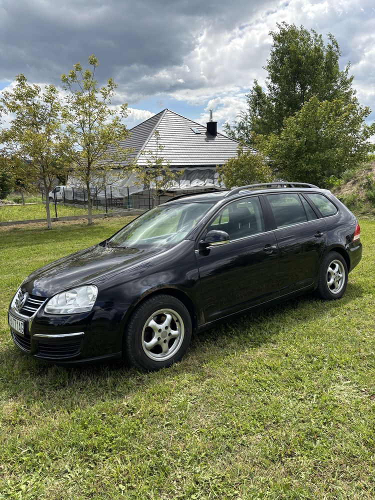 VW GOLF V = 1.6 Benzyna = Comfortline = 102 KM = Kombi = Czarny