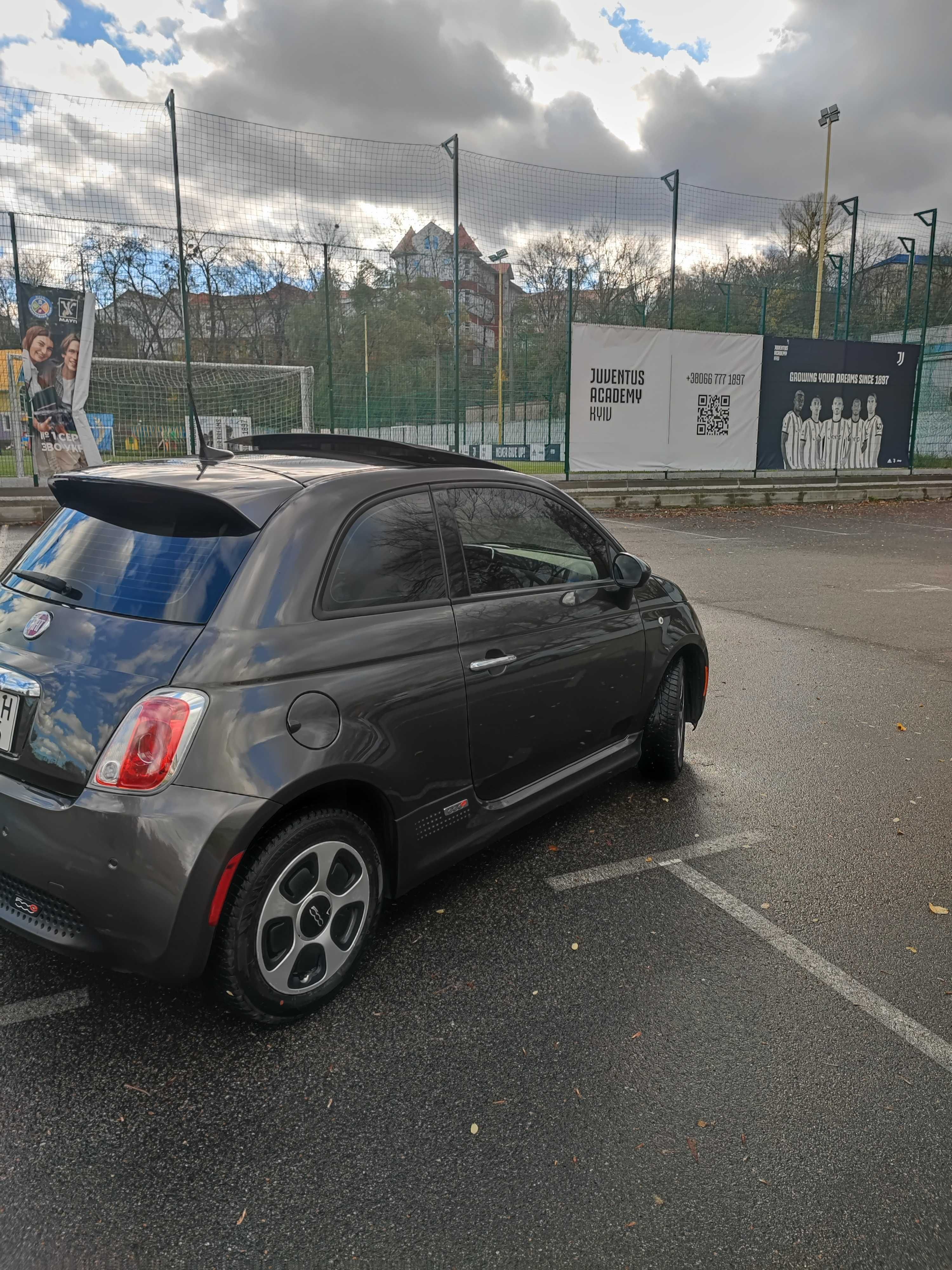 FIAT 500E 2015р (модельний 2016)